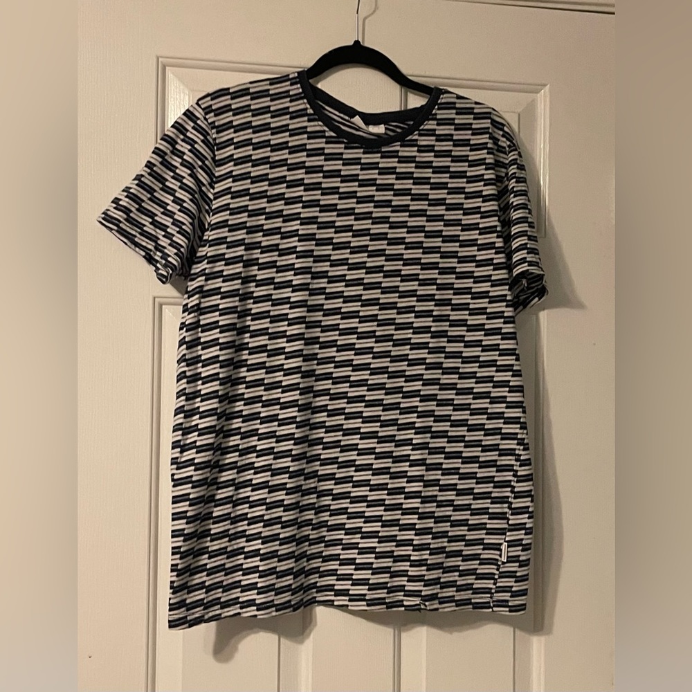 Men’s Lindbergh shirt size large